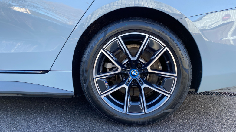 BMW i4 250kW eDrive40 M Sport 83.9kWh 5dr Auto Electric Hatchback